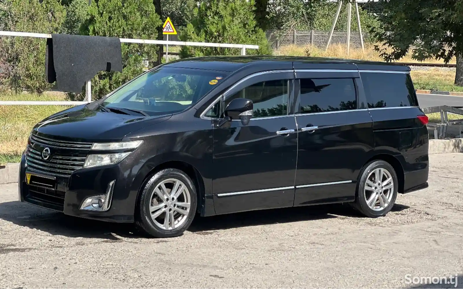 Nissan Elgrand, 2015-3