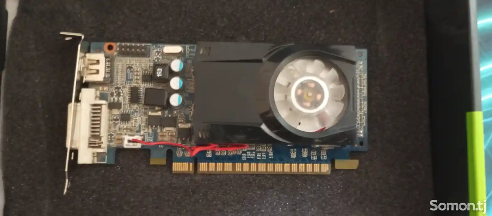 Видеокарта Nvidia Geforce gt210 1gb DDR3-1