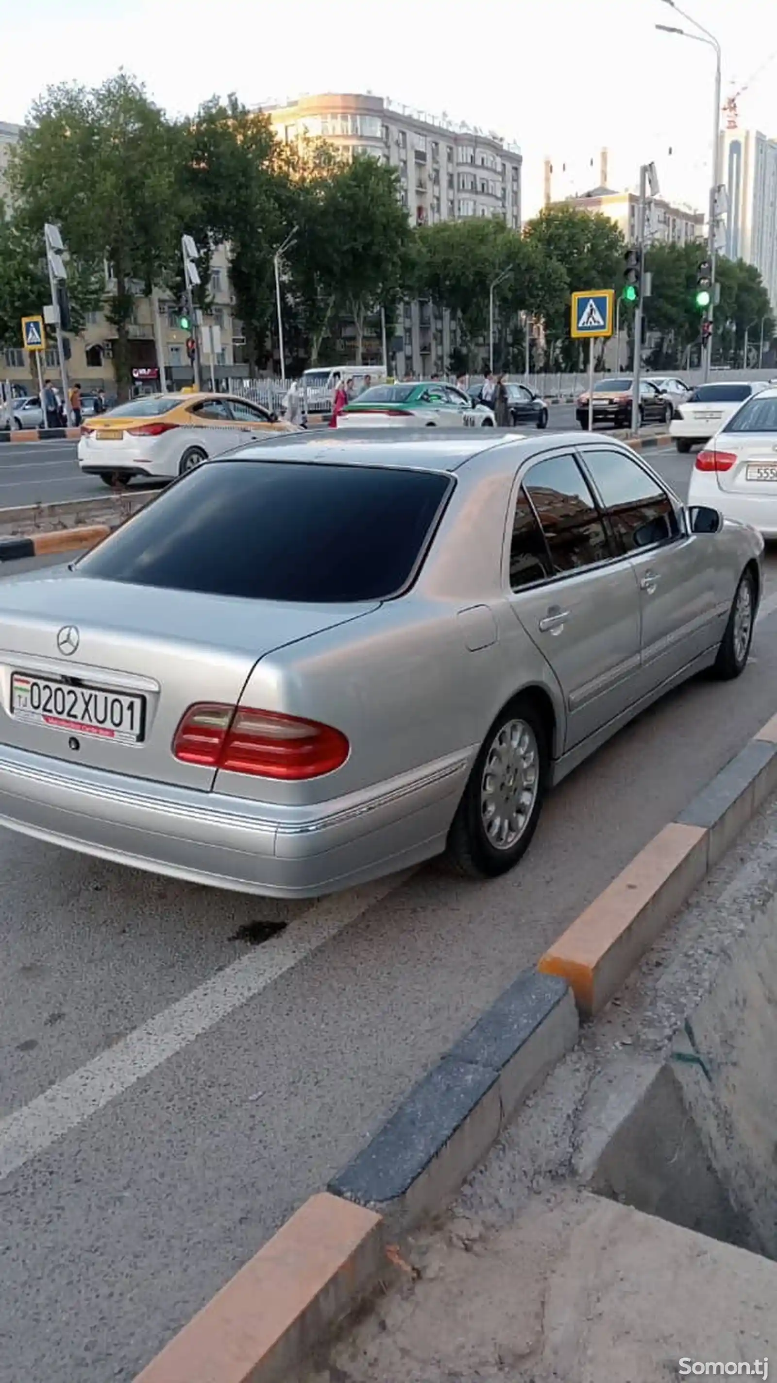 Mercedes-Benz E class, 2001-1