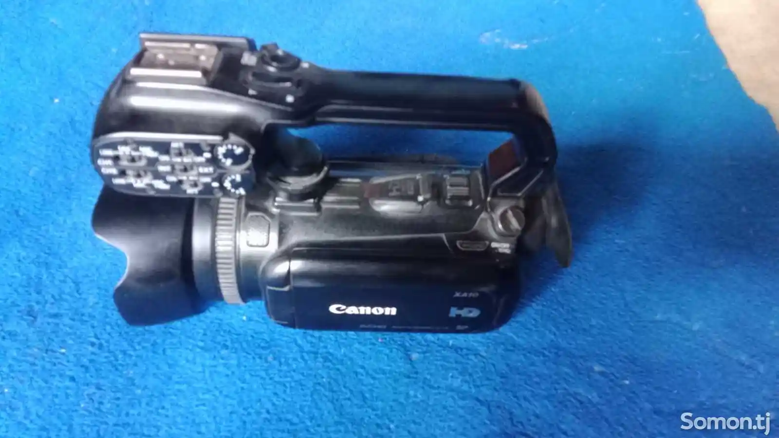 Видеокамера Canon XA 10-1