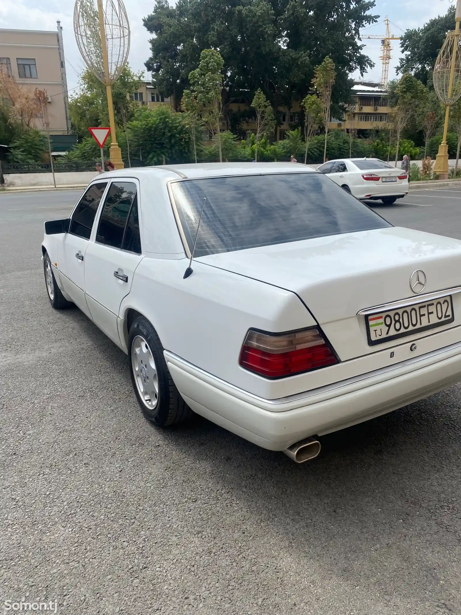 Mercedes-Benz W124, 1995-8