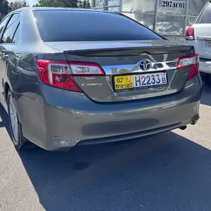 Toyota Camry, 2012