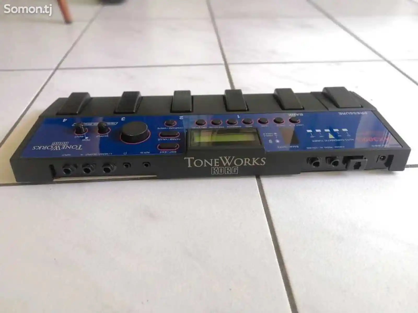 Гитарный процессор Korg Toneworks AX300-2