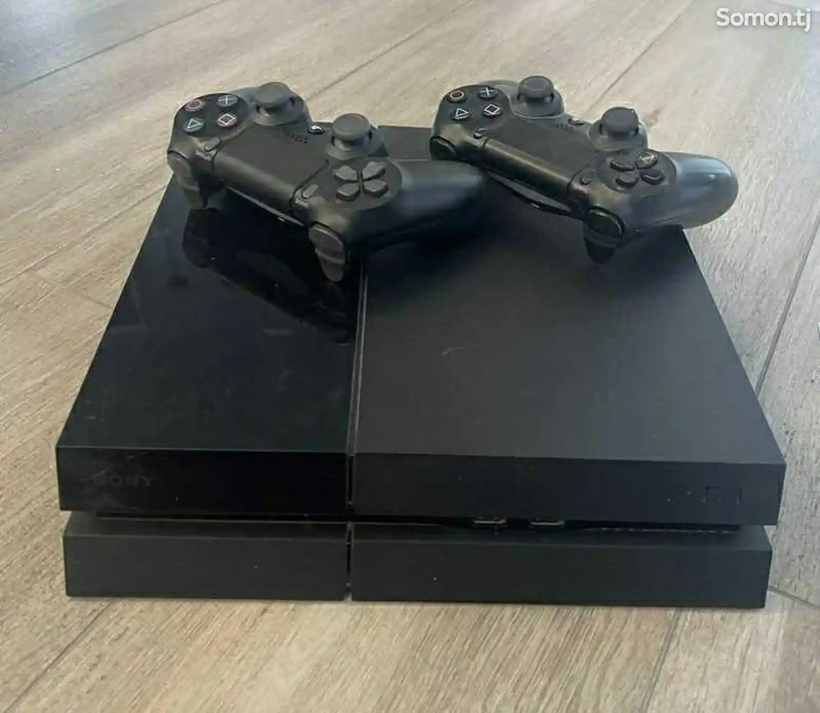 Игровая приставка Sony Playstation 4