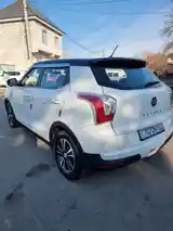 Ssang Yong Tivoli, 2016-9