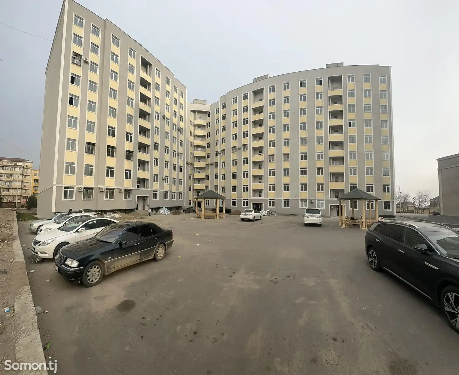 2-комн. квартира, Цокольный этаж, 62 м², 8 мкр-1