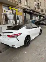 Toyota Camry, 2019-7