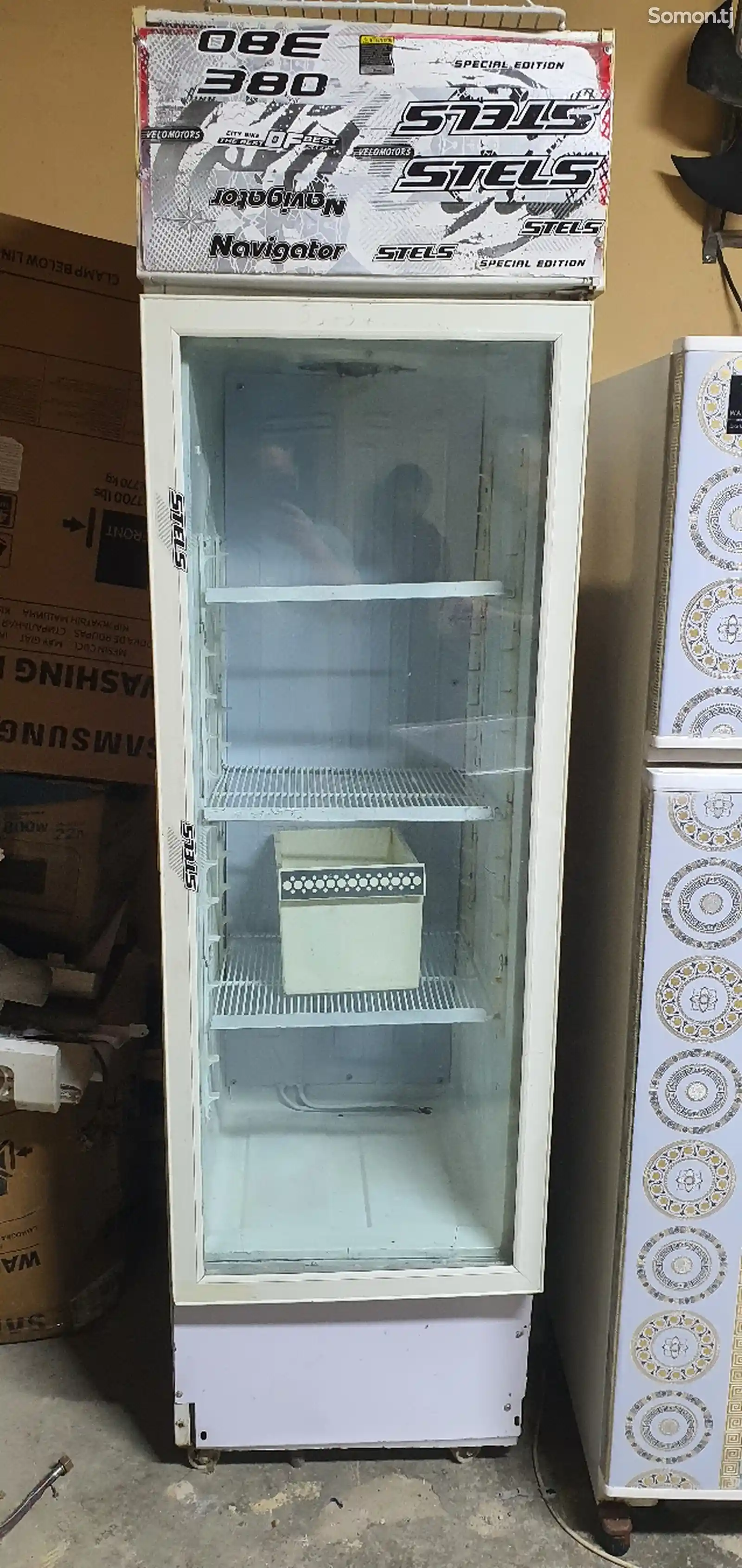 Холодильник Витрина-1