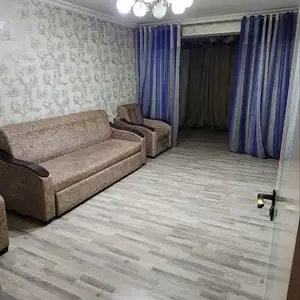 3-комн. квартира, 3 этаж, 54 м², 103мкр