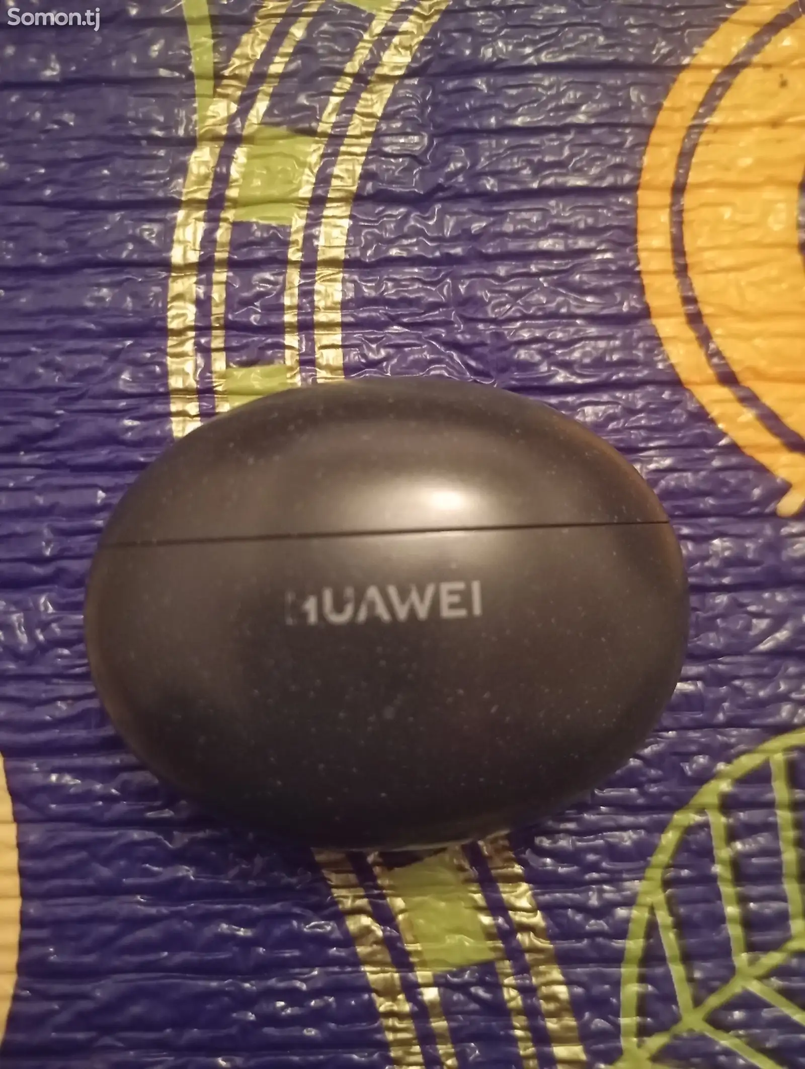 Беспроводные наушники Huawei-1