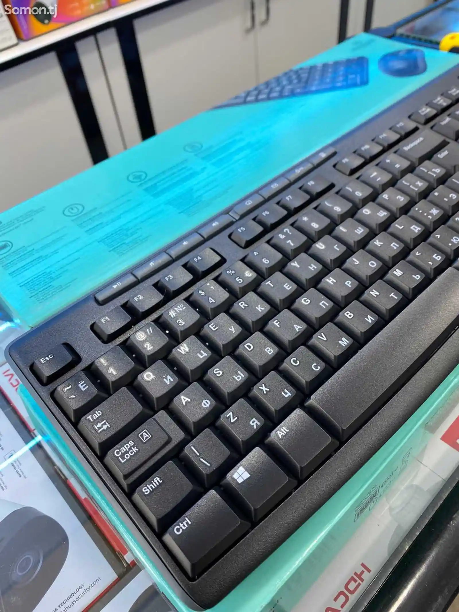 Беспроводная клавиатура с мышкой от Logitech MK270-2