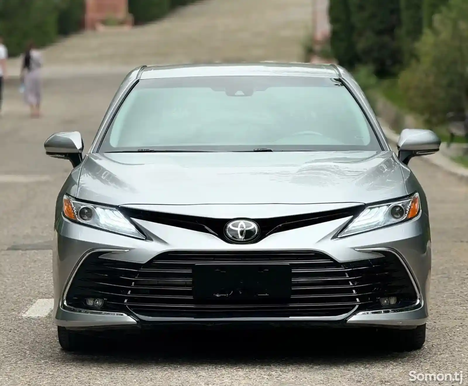 Toyota Camry, 2018-1