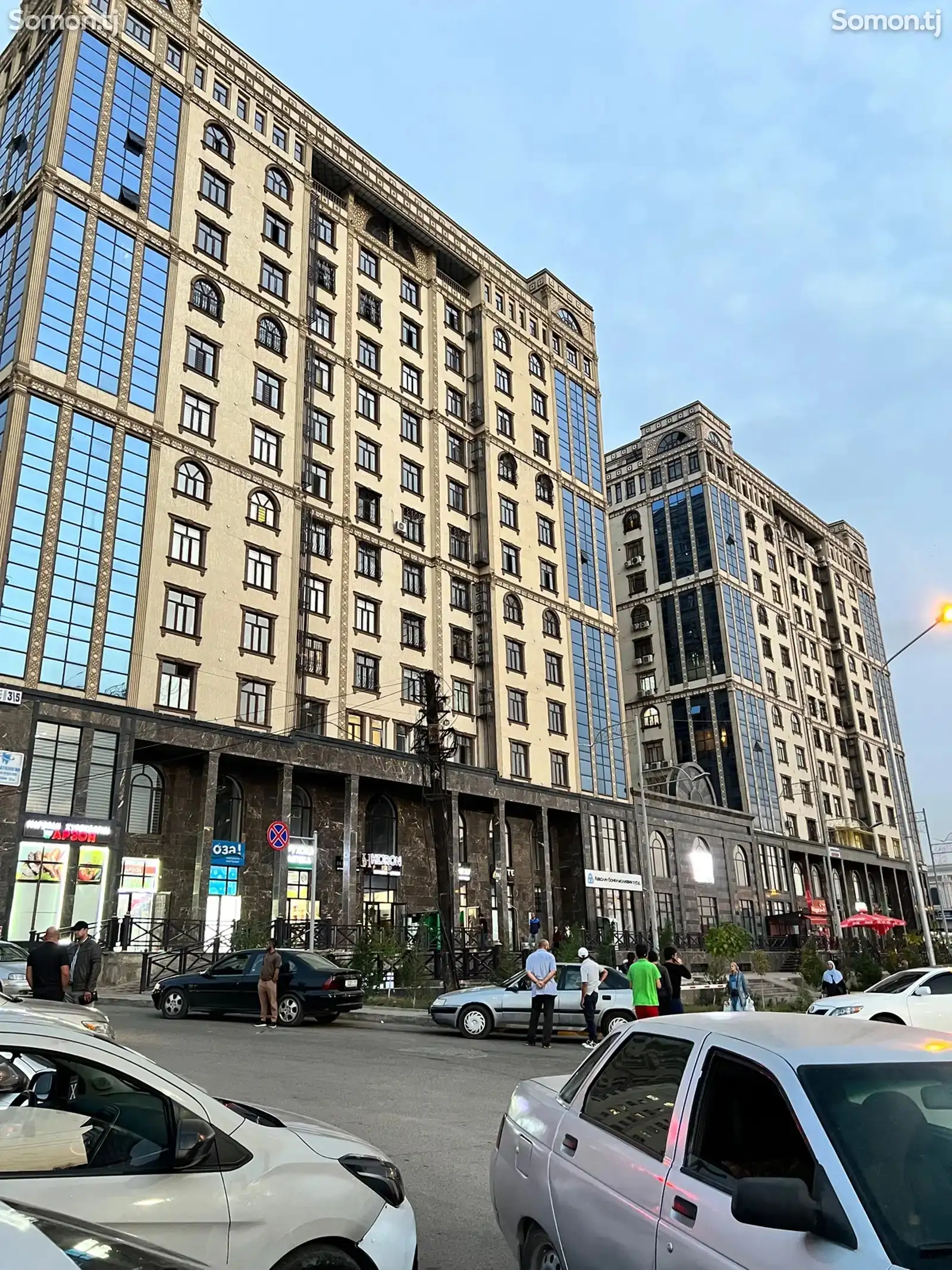 2-комн. квартира, 5 этаж, 72м², И.Сомони, Мехргон-15