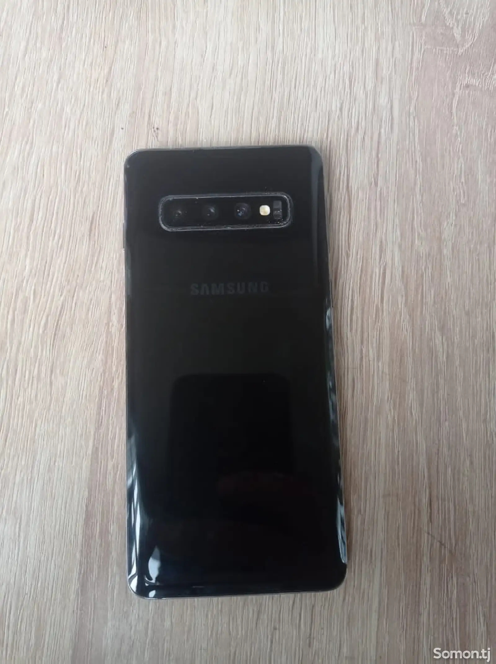 Samsung Galaxy S10 Lite-1