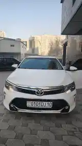 Toyota Camry, 2017-4