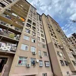 2-комн. квартира, 7 этаж, 83 м², 8 мкр