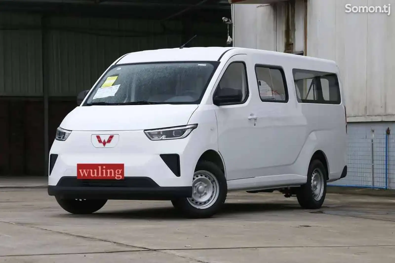 Минивэн Wuling Starlight, 2024-1