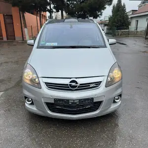 Opel Zafira, 2008