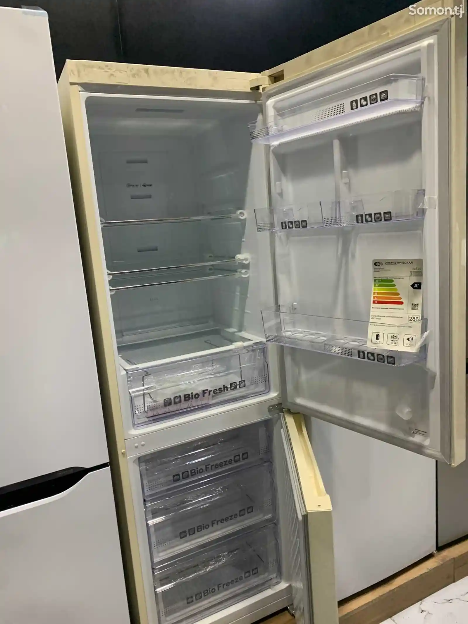 Холодильник HD 455 Rewens-1