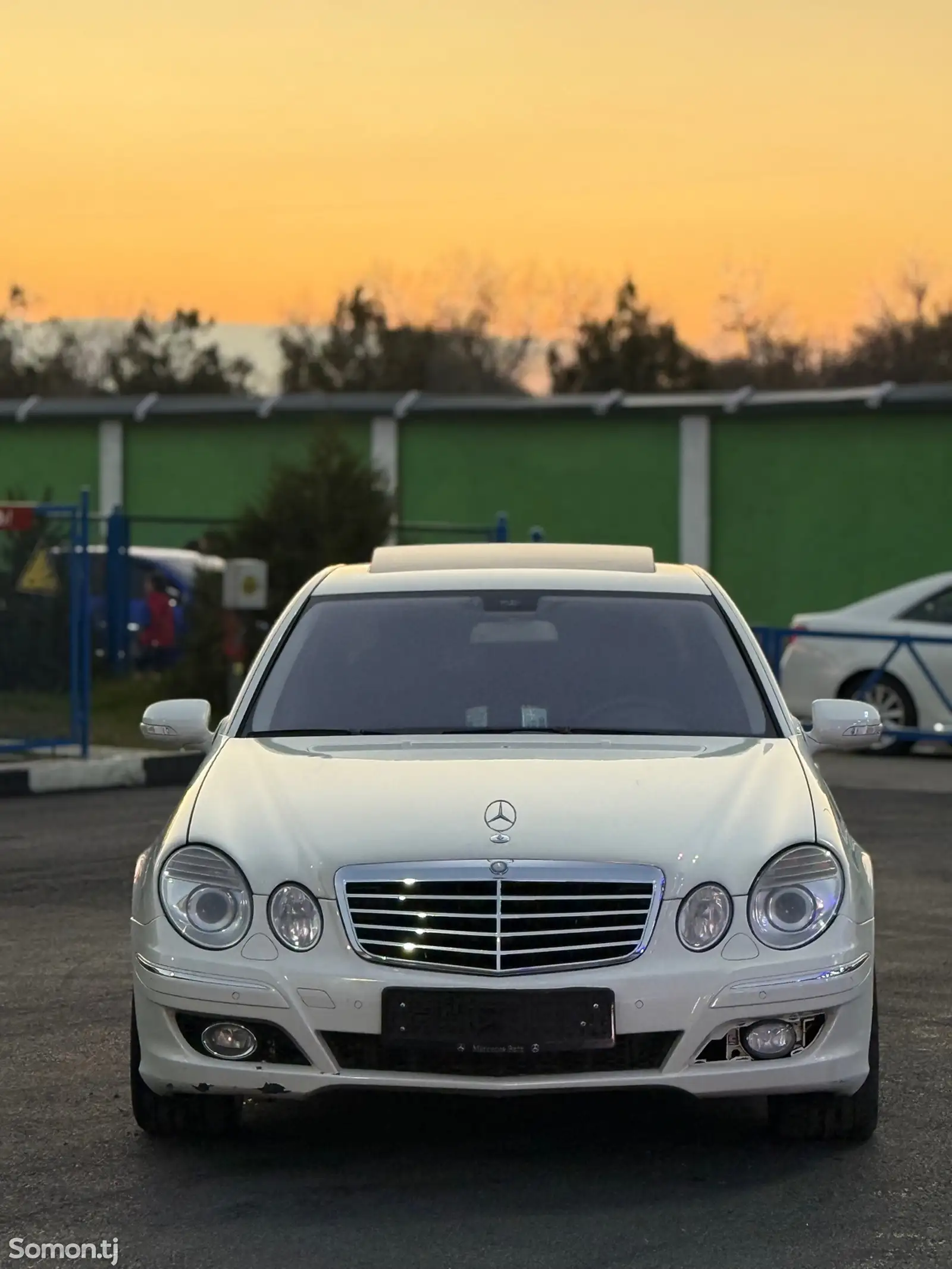 Mercedes-Benz E class, 2008-1