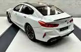 Металлическая машина BMW M8-8