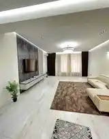 2-комн. квартира, 14 этаж, 121м², Сомони-2