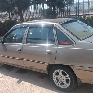 Daewoo Nexia, 1995