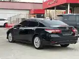 Toyota Camry, 2019-4