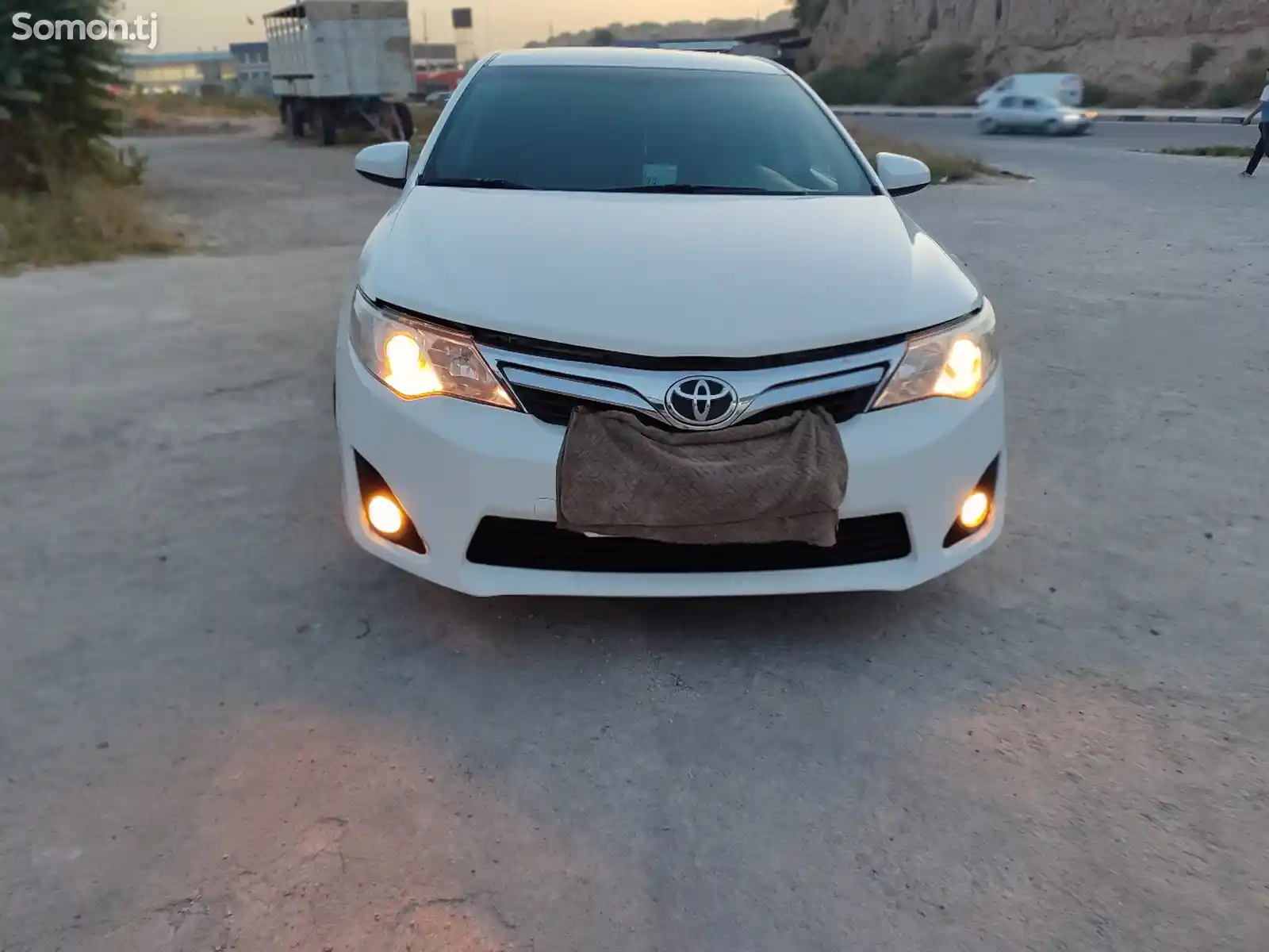 Toyota Camry, 2013-1