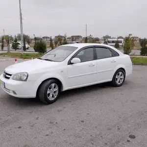 Daewoo Lacetti, 2005