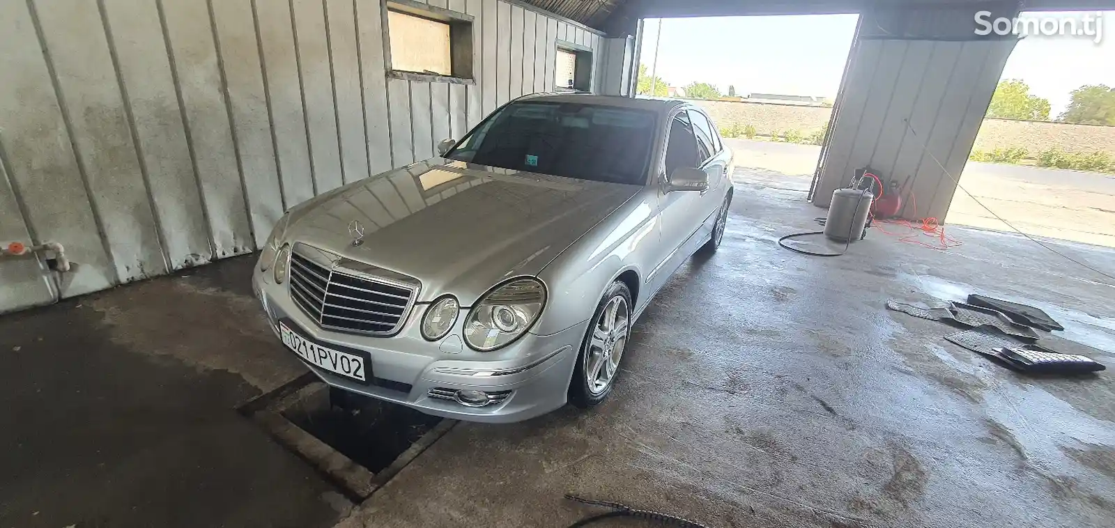 Mercedes-Benz E class, 2008-9