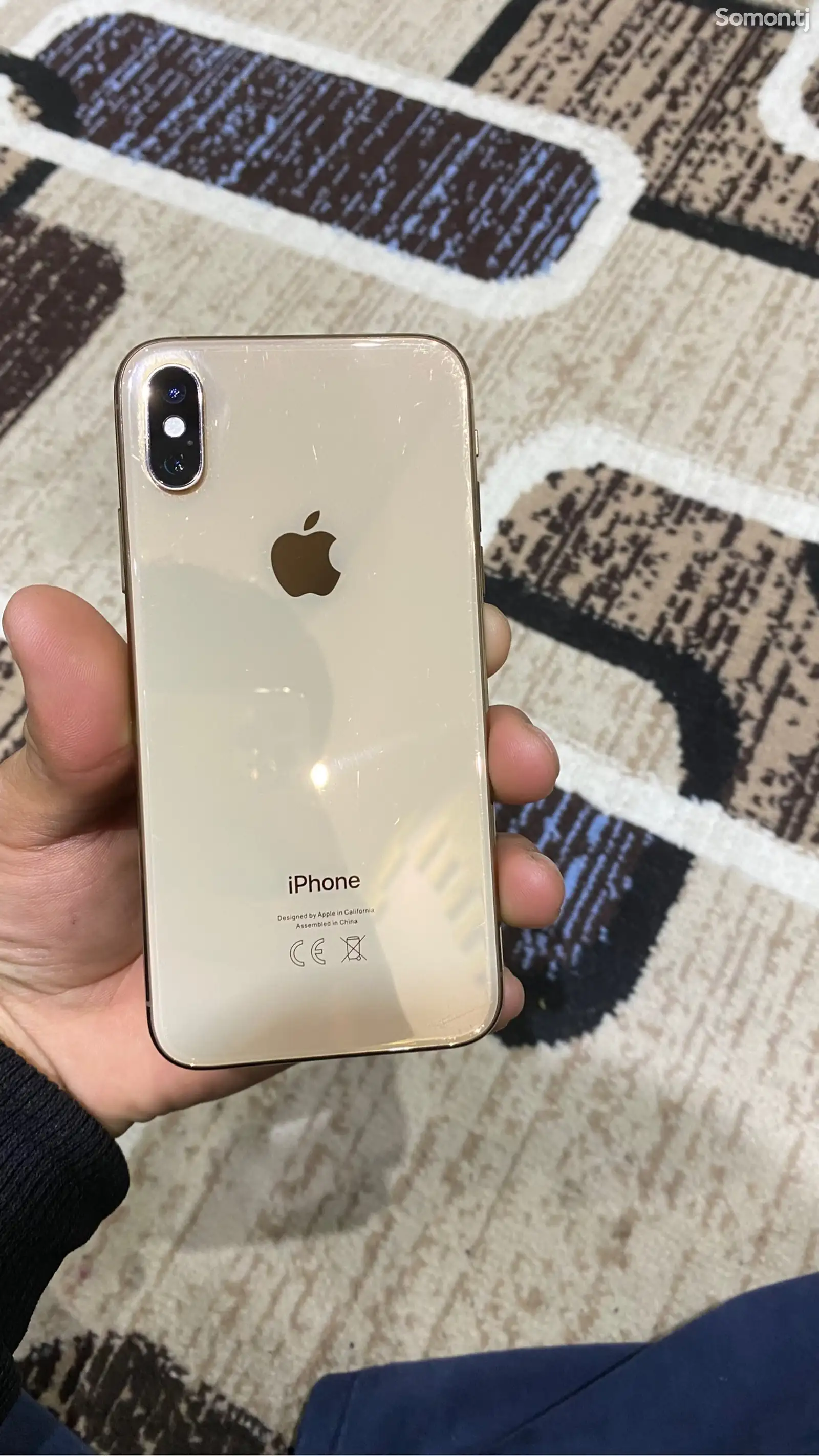 Apple iPhone Xs, 64 gb, Gold-1