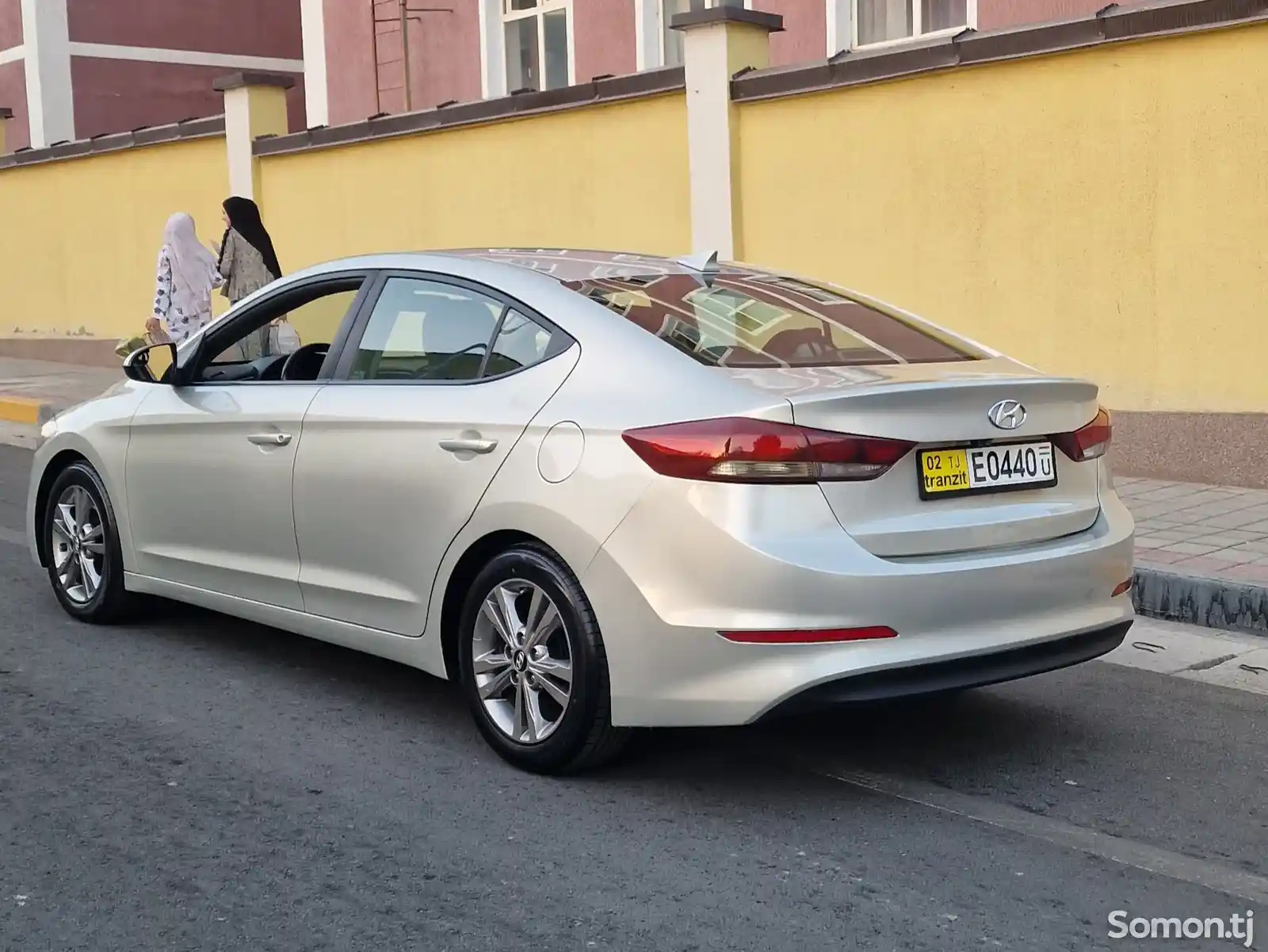 Hyundai Elantra, 2017-6