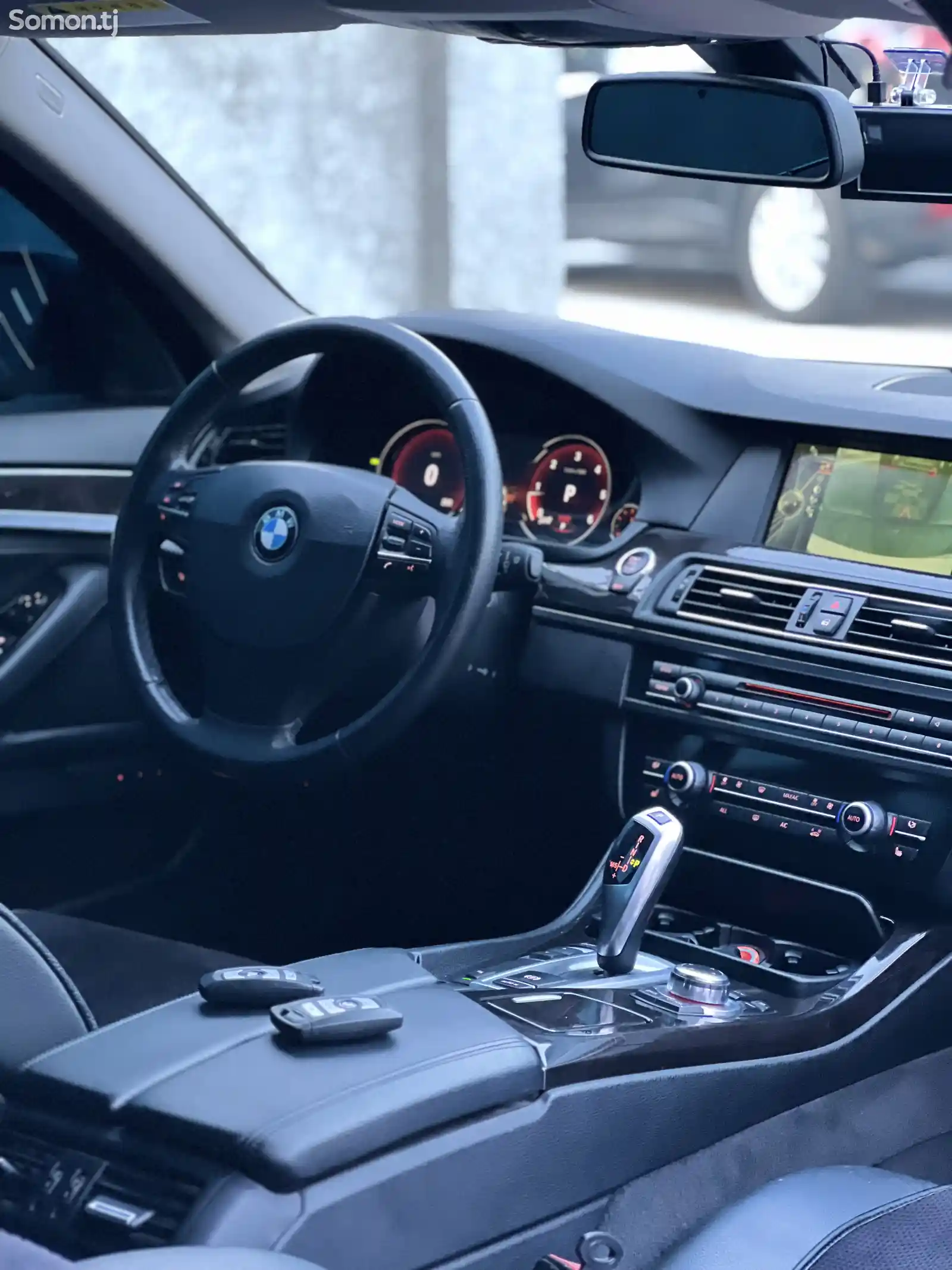BMW 5 series, 2013-8