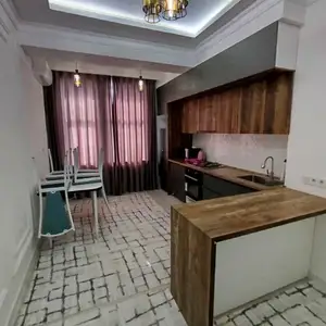 2-комн. квартира, 7 этаж, 80м², ОВИР