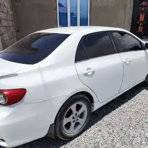 Toyota Corolla, 2011