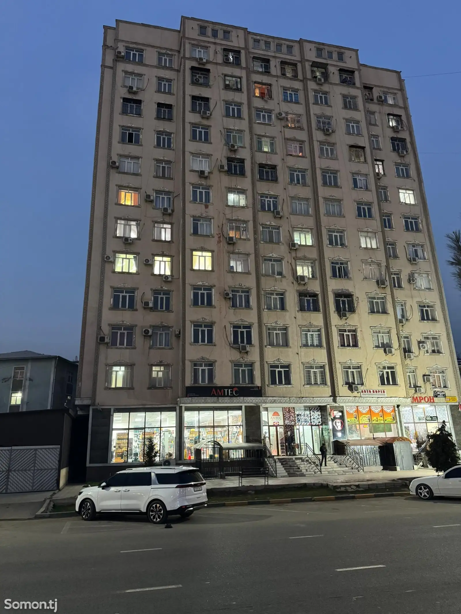 3-комн. квартира, 5 этаж, 110 м², Фирдавси, 46мкр-1