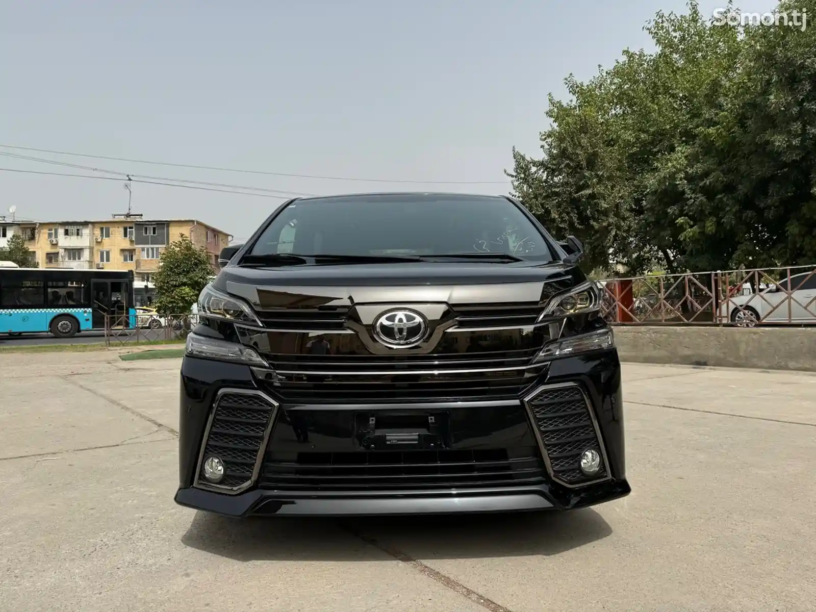 Toyota Vellfire, 2016-3