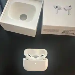 Беспроводные наушники AirPods Pro