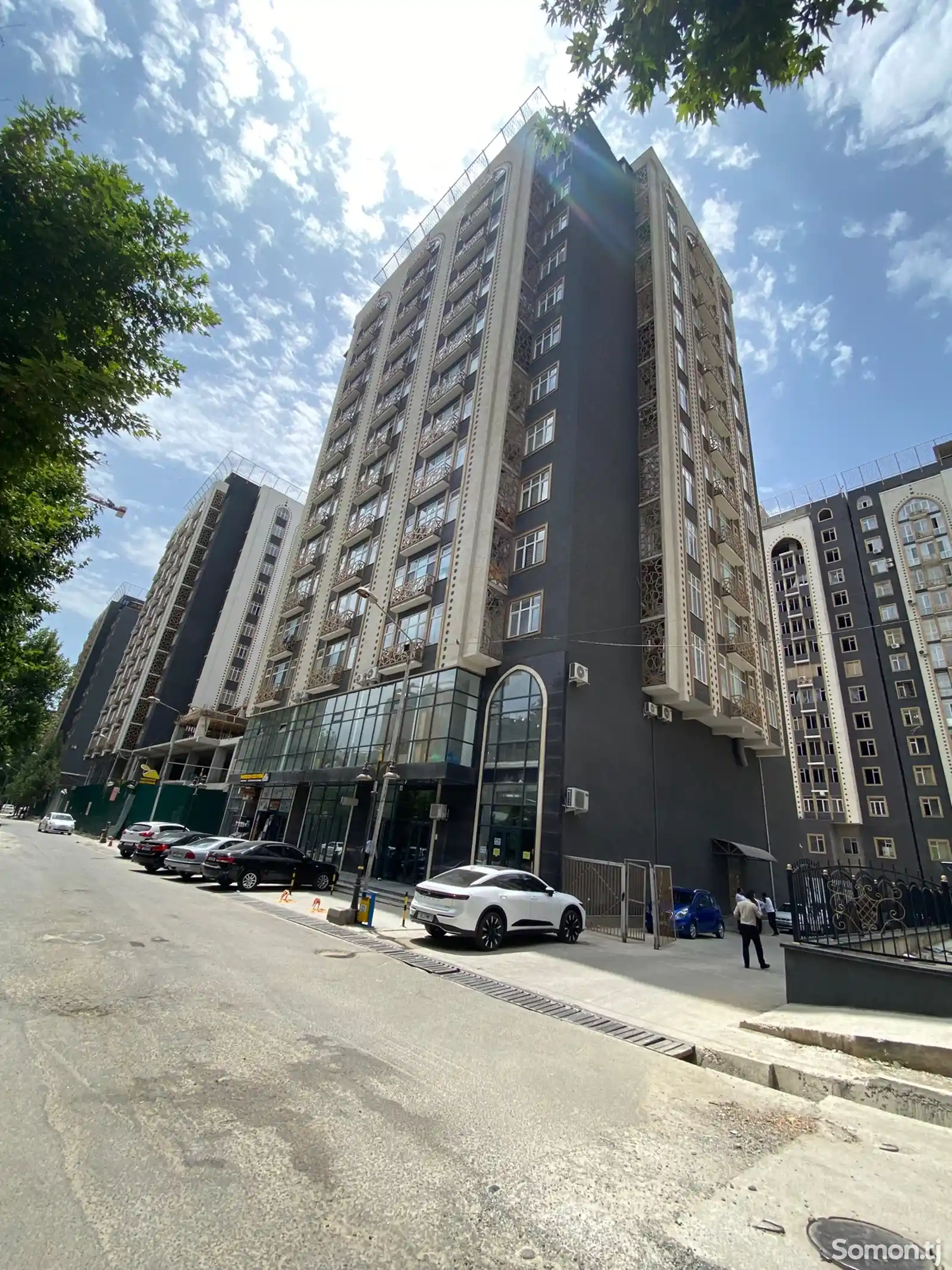 2-комн. квартира, 5 этаж, 91 м², И. Сомони, Овир-1