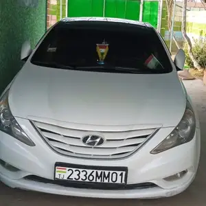 Hyundai Sonata, 2013