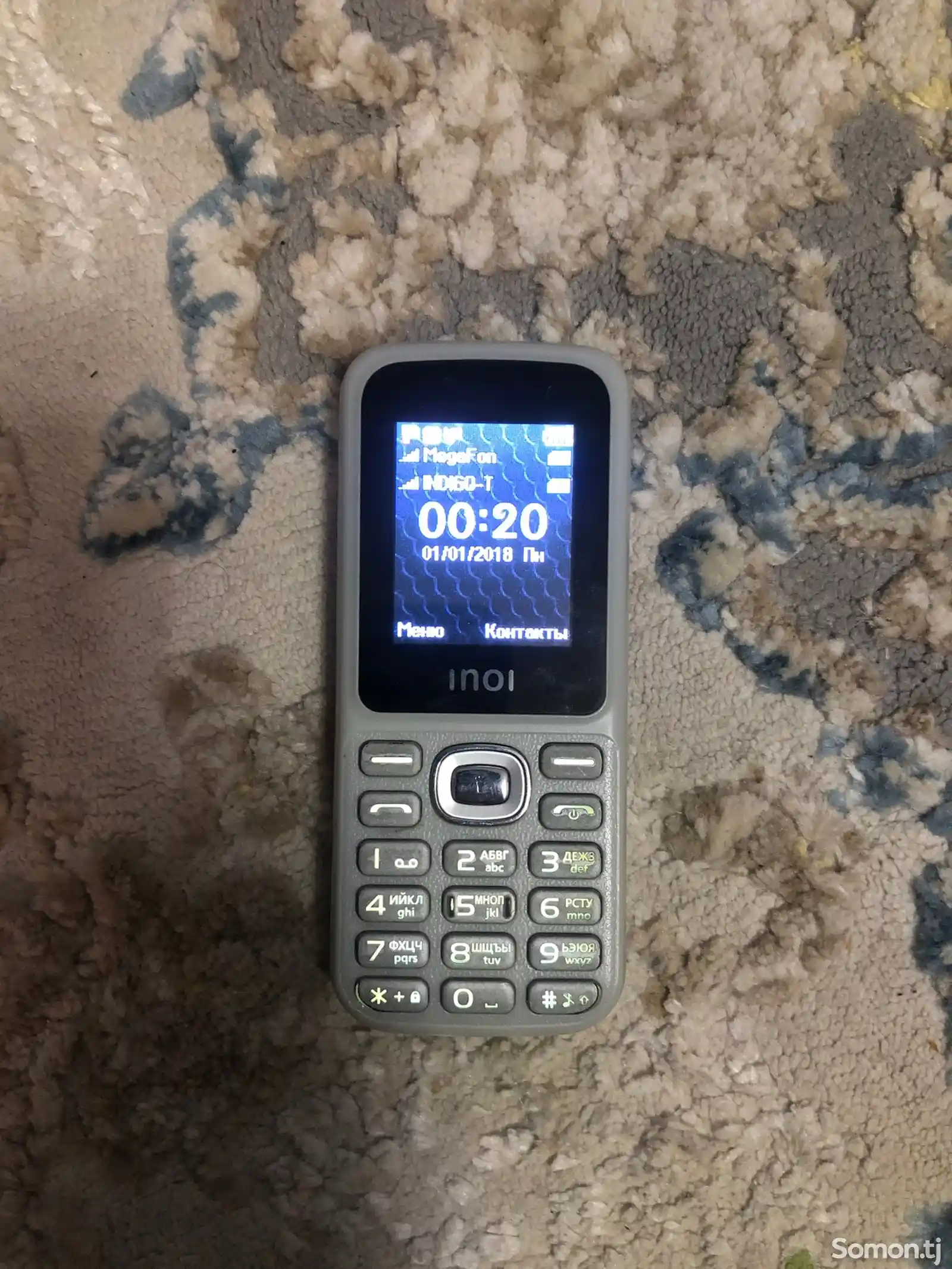 Телефон Nokia-4