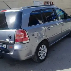 Opel Zafira, 2006