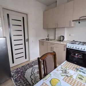 1-комн. квартира, 5 этаж, 65 м², Профсоюз