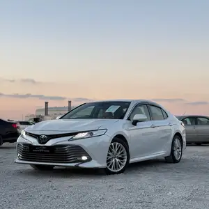 Toyota Camry, 2017