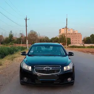 Chevrolet Cruze, 2011