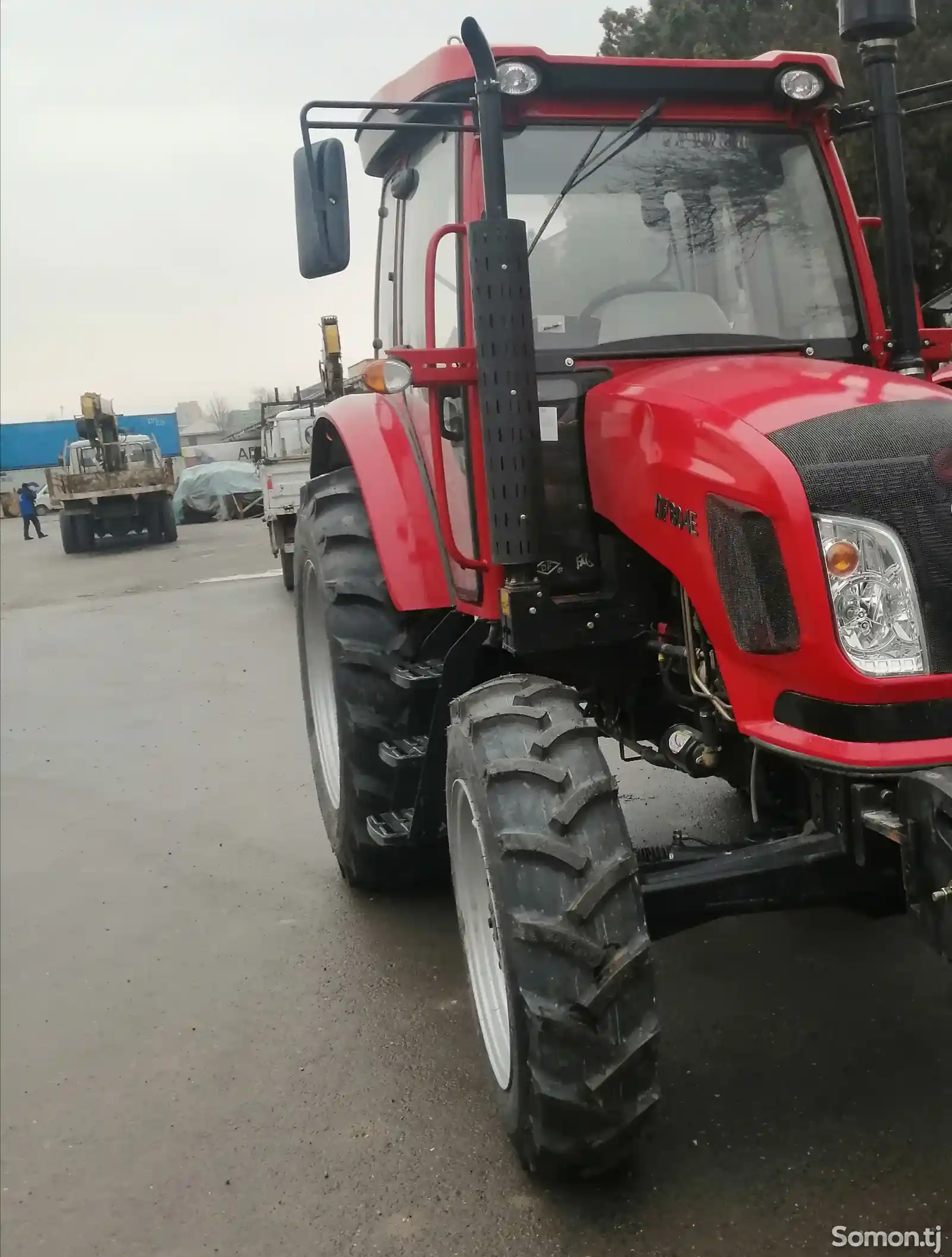 Трактор Dongfeng 804-1