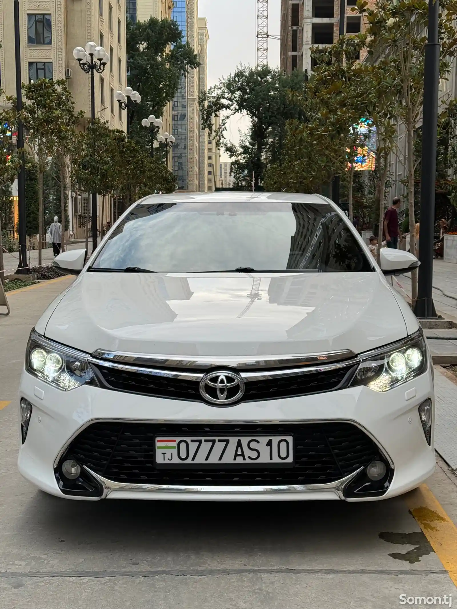 Toyota Camry, 2015-1