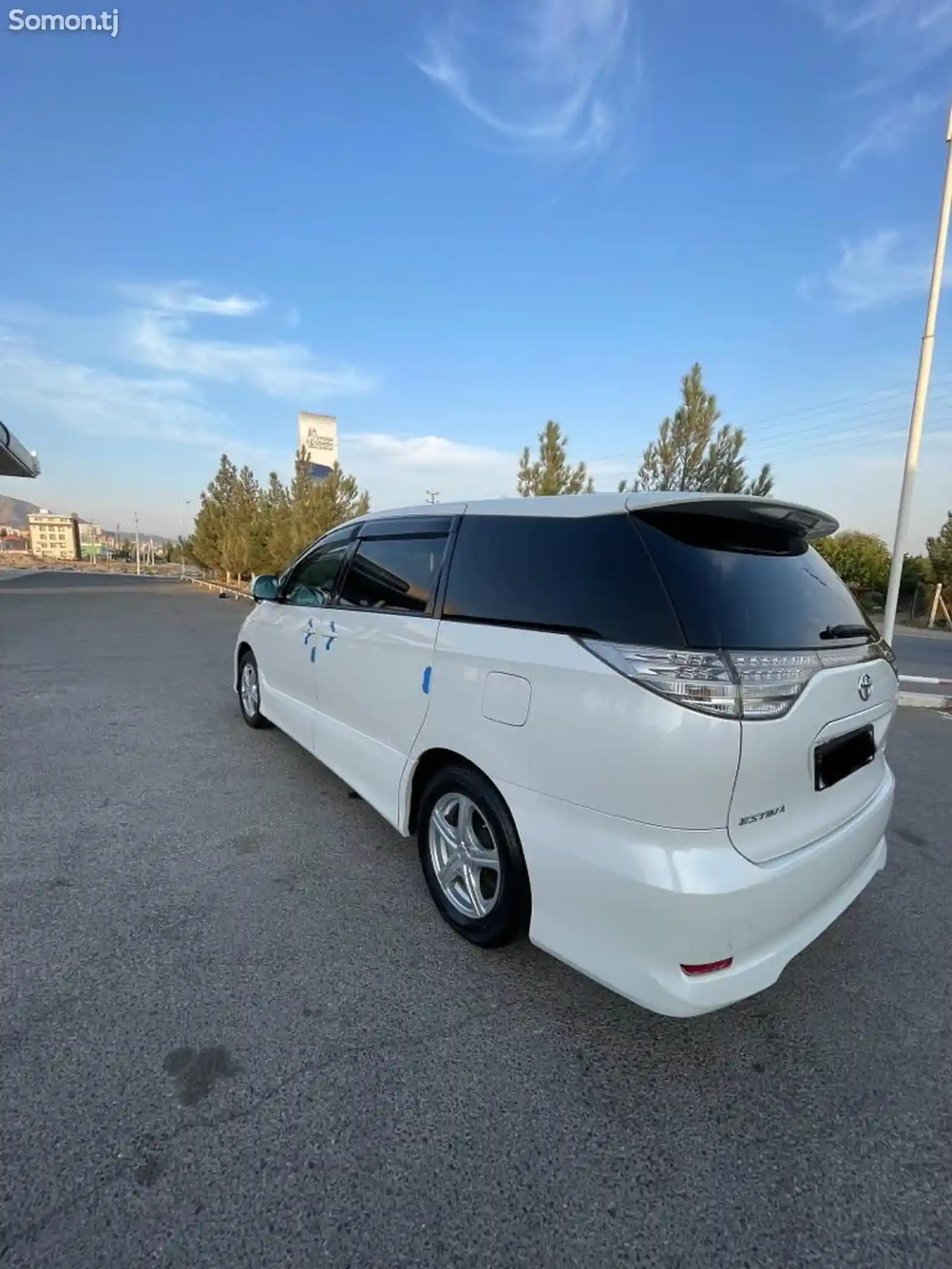 Toyota Estima, 2008-9