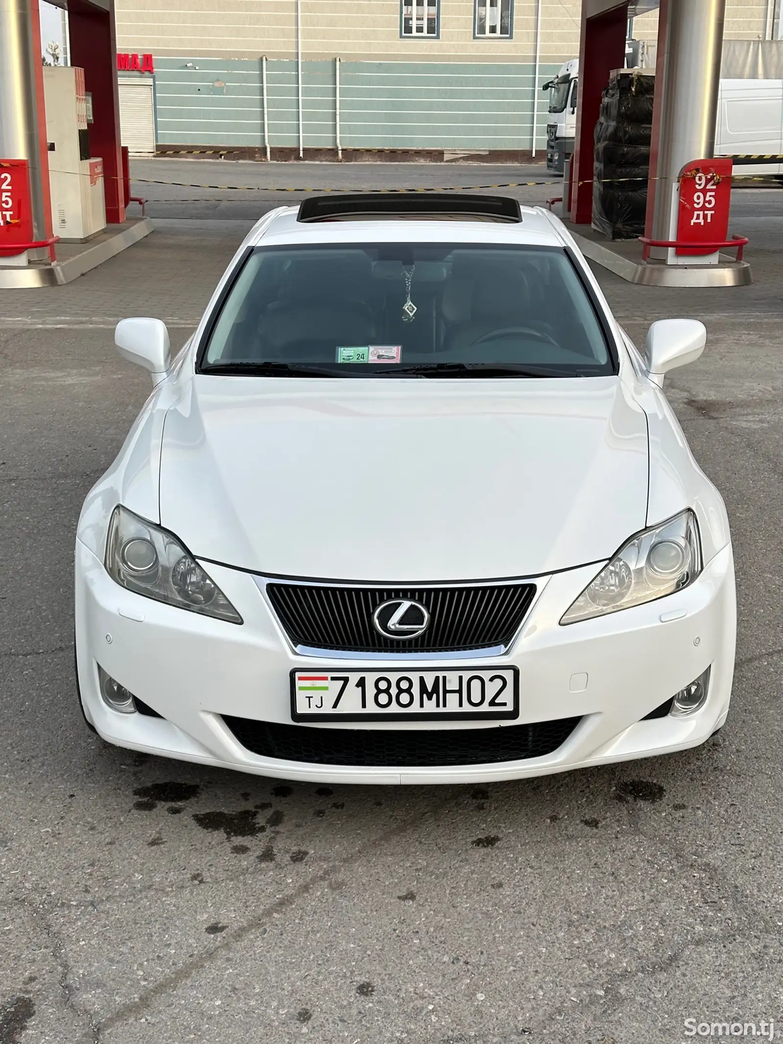 Lexus IS series, 2008-1